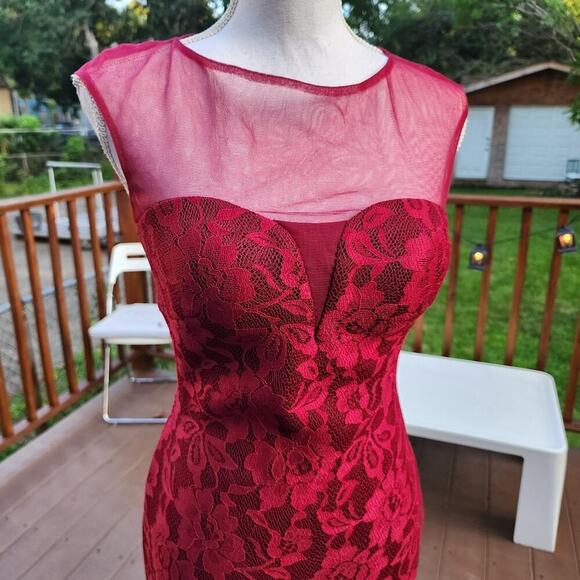 CLARISSE red formfitted Mermaid sweethaert with overlay sheer top prom dress 2 - Picture 8 of 12